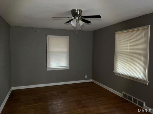 5537 Sunbury Avenue, St Louis, MO 63136