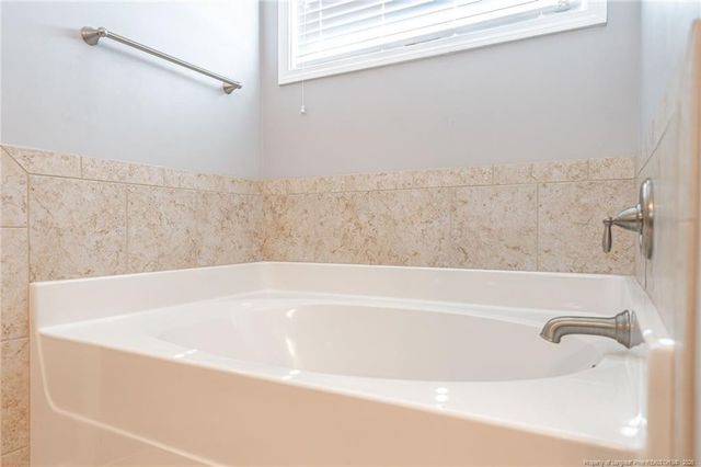 2620 Highpoint Court, Fayetteville, NC 28304