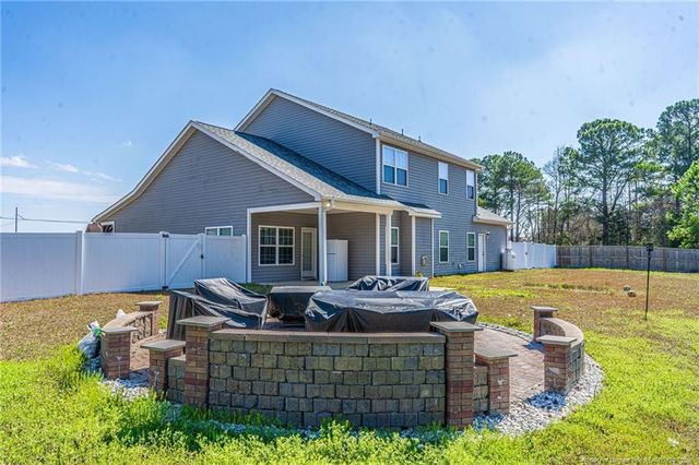 2620 Highpoint Court, Fayetteville, NC 28304