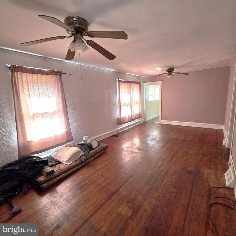 902 HAINES AVE, WILMINGTON, DE 19809 — photo 3