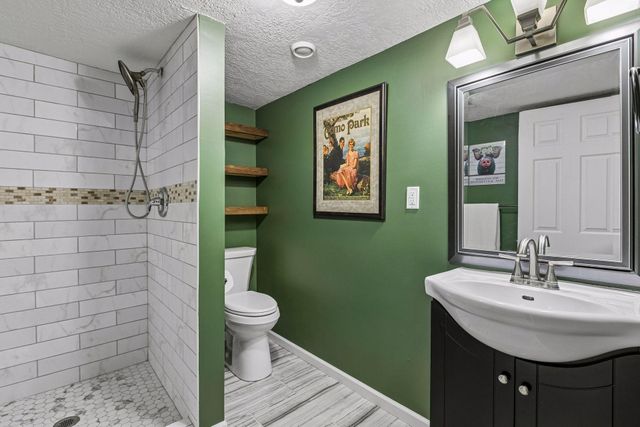 8630 Goodhue Street NE, Blaine, MN 55449