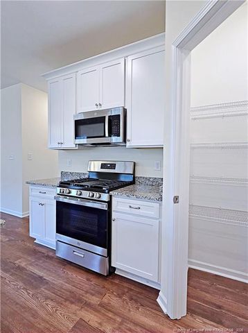 1822 Fordham Drive, Fayetteville, NC 28304