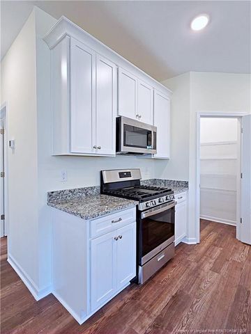 1822 Fordham Drive, Fayetteville, NC 28304