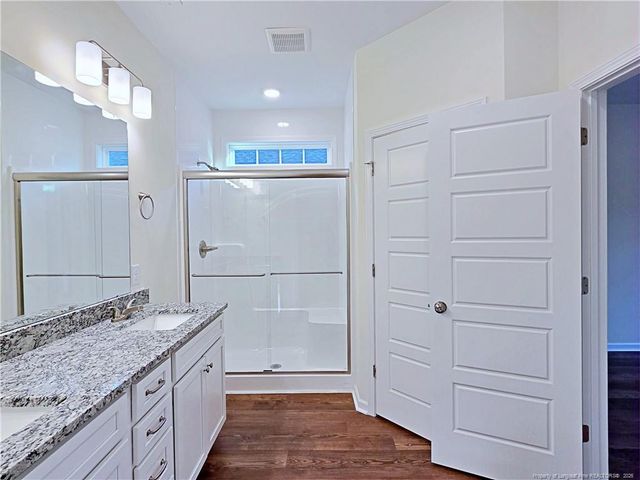 1822 Fordham Drive, Fayetteville, NC 28304