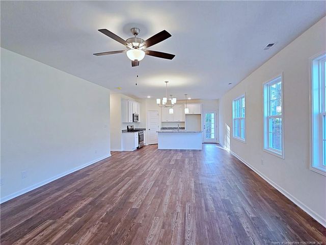 1822 Fordham Drive, Fayetteville, NC 28304