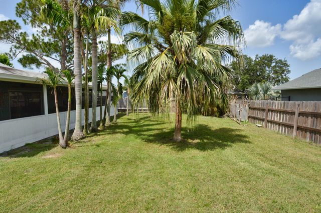 2198 SE Dolphin Road, Port St. Lucie, Port St Lucie, FL 34952