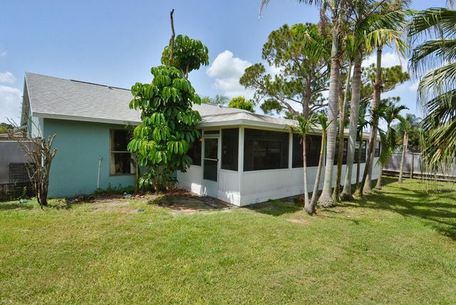 2198 SE Dolphin Road, Port St. Lucie, Port St Lucie, FL 34952