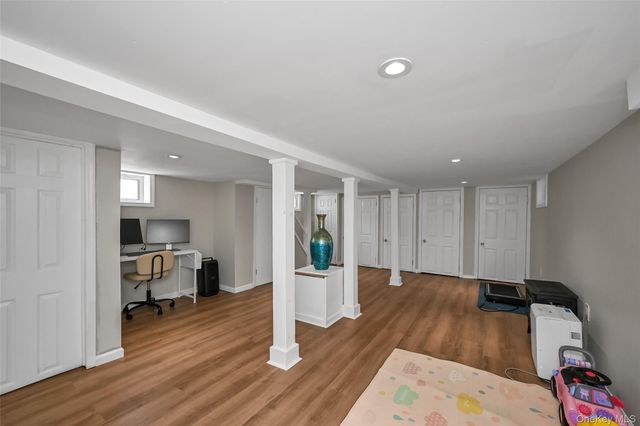 187 Memphis Avenue, South Floral Park, NY 11001