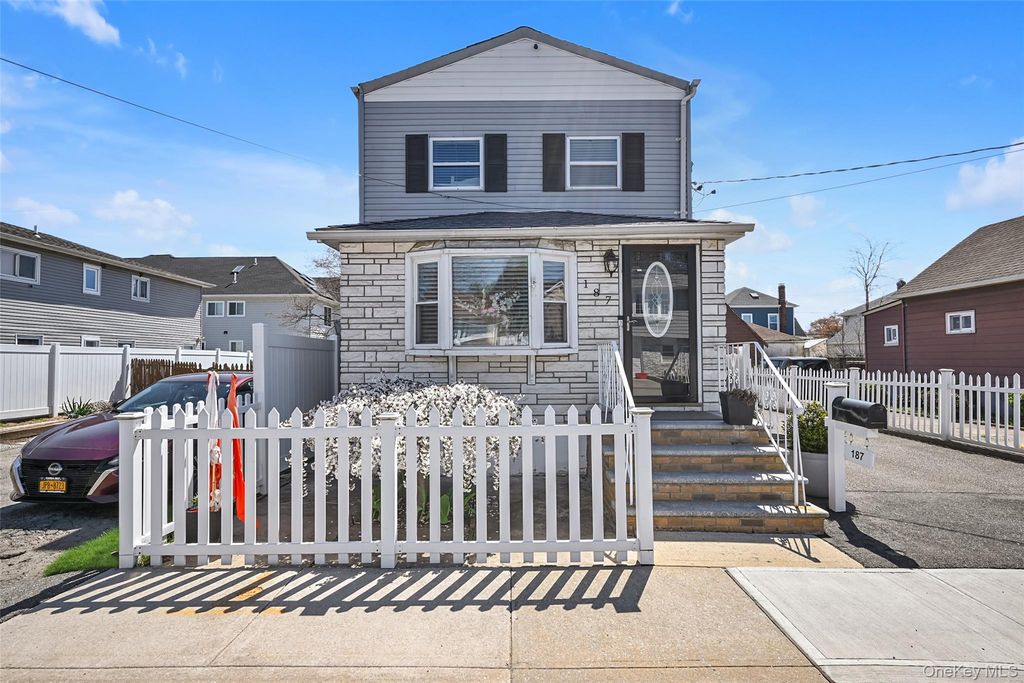 187 Memphis Avenue, South Floral Park, NY 11001