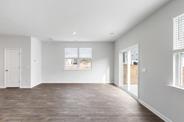 333 Bluebell Way, Moncks Corner, SC 29461