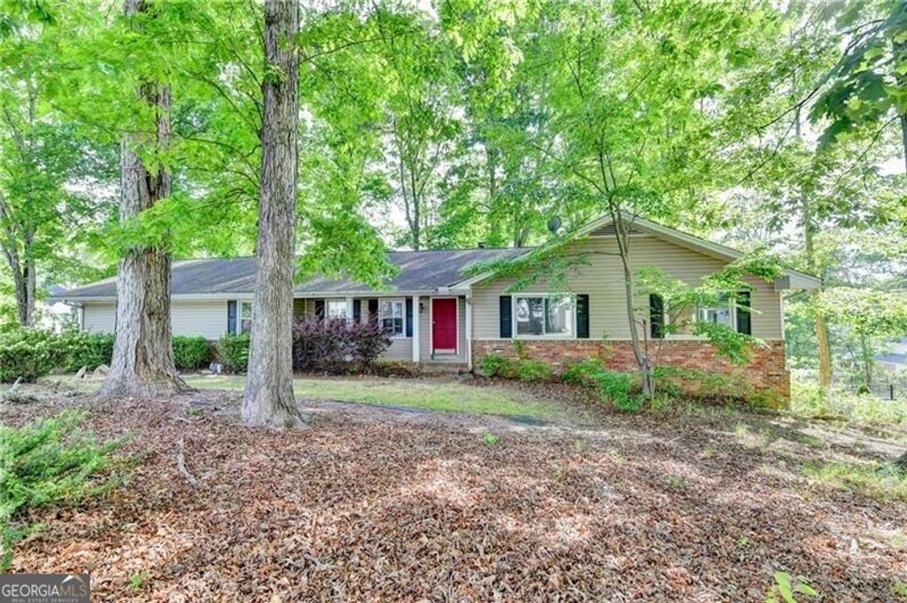3740 Clubland Drive, Marietta, GA 30068