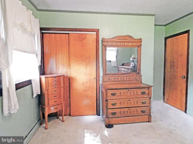 100 QUEEN AVE, Pennsville, NJ 08070