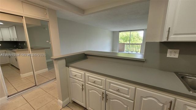 1800 Sans Souci Blvd 428, North Miami, FL 33181