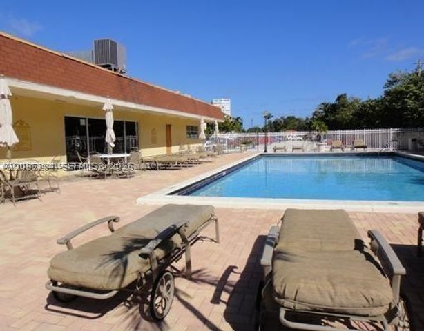 1800 Sans Souci Blvd 428, North Miami, FL 33181