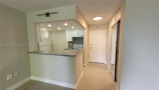 1800 Sans Souci Blvd 428, North Miami, FL 33181