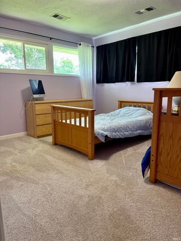 6521 Donna Drive, Fort Wayne, IN 46819