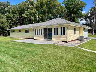 6521 Donna Drive, Fort Wayne, IN 46819