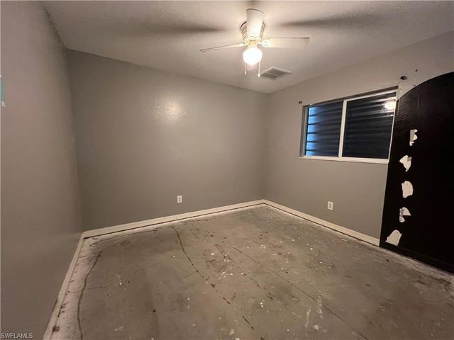 1722 NW 18th TER, Cape Coral, FL 33993