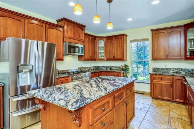 3125 Ranch Court, Lakeport, CA 95453