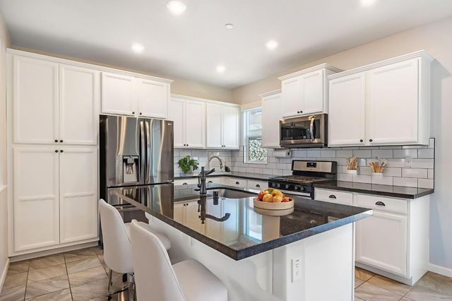 1842 Salerno Pl, Lincoln, CA 95648