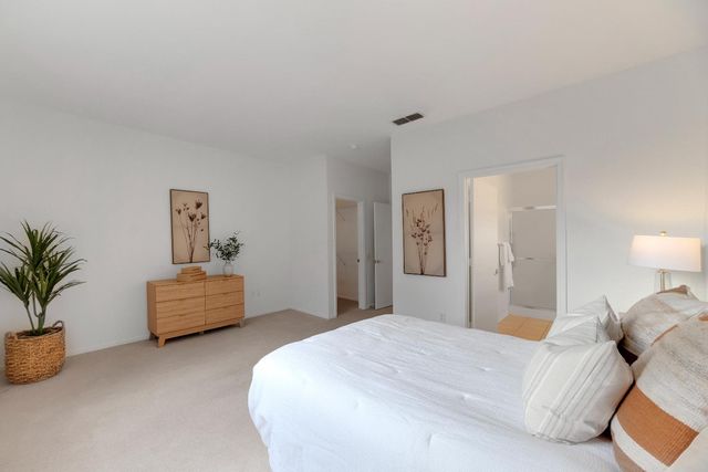 7025 Mule Team Way, Roseville, CA 95747