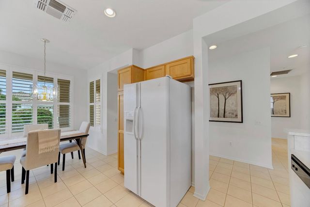 7025 Mule Team Way, Roseville, CA 95747