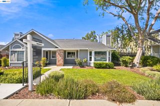 3747 Vineyard Ave, Pleasanton, CA 94566