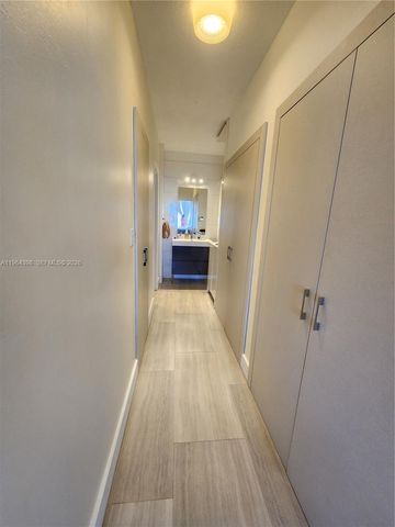 1825 S Ocean Dr PH 9, Hallandale Beach, FL 33009