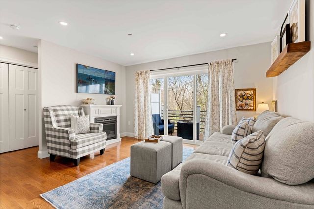 50 Tonella Rd Unit 1, Milford, NH 03055