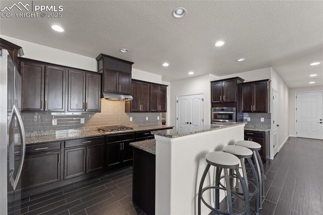 5509 Harbor Town Drive, Elizabeth, CO 80107