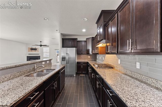 5509 Harbor Town Drive, Elizabeth, CO 80107