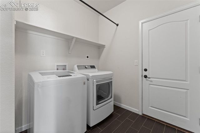 5509 Harbor Town Drive, Elizabeth, CO 80107