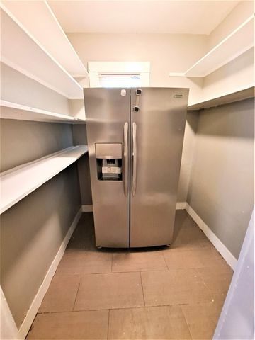 393 Talbot Ave 1, Boston, MA 02124