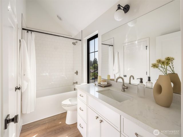 12544 2nd Avenue NW, Seattle, WA 98177