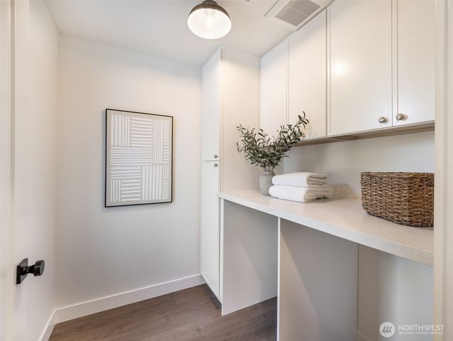 12544 2nd Avenue NW, Seattle, WA 98177