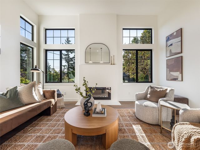 12544 2nd Avenue NW, Seattle, WA 98177