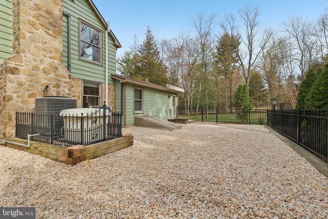 260 MATHERS RD, Ambler, PA 19002