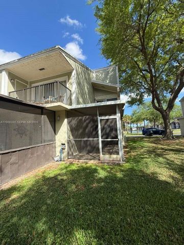 8031 Lagos De Campo Blvd L-3, Tamarac, FL 33321