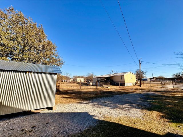 1009 Ben Drive, Cleburne, TX 76031