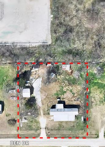 1009 Ben Drive, Cleburne, TX 76031