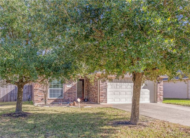 3707 Dove Crossing Lane, College Station, TX 77845