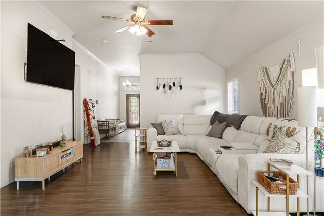 3707 Dove Crossing Lane, College Station, TX 77845