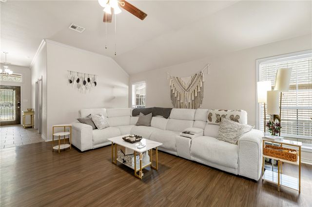 3707 Dove Crossing Lane, College Station, TX 77845