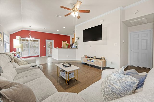 3707 Dove Crossing Lane, College Station, TX 77845