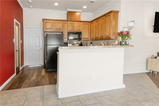 3707 Dove Crossing Lane, College Station, TX 77845