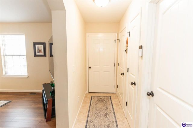 114 Vineland Parkway, Vine Grove, KY 40175