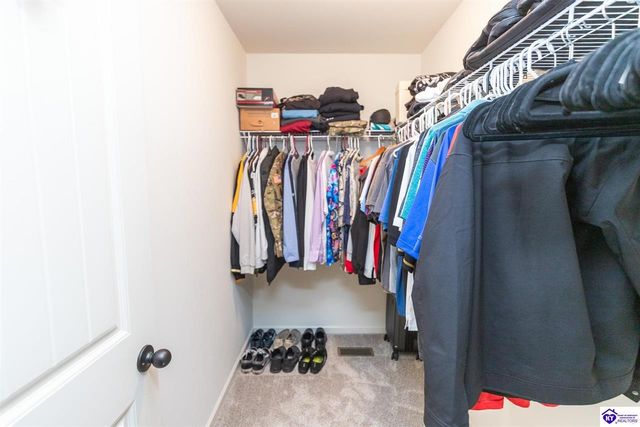 114 Vineland Parkway, Vine Grove, KY 40175