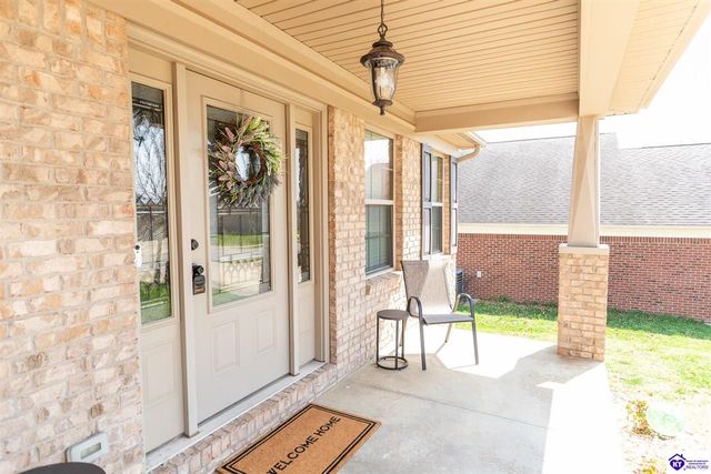 114 Vineland Parkway, Vine Grove, KY 40175