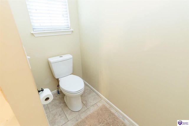 114 Vineland Parkway, Vine Grove, KY 40175