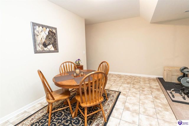 114 Vineland Parkway, Vine Grove, KY 40175